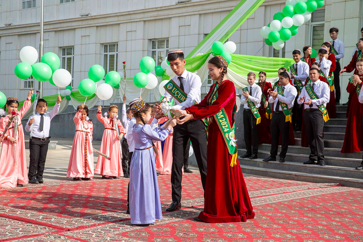 Ýokary hilli bilim – üstünlikli geljegiň binýady